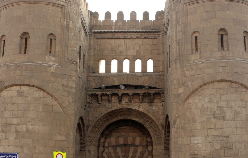 La vie historique du Caire islamique 1 journée Le musée d’art islamique du Caire – La rue El-Moez – Le Souk de Khan El-Khlili