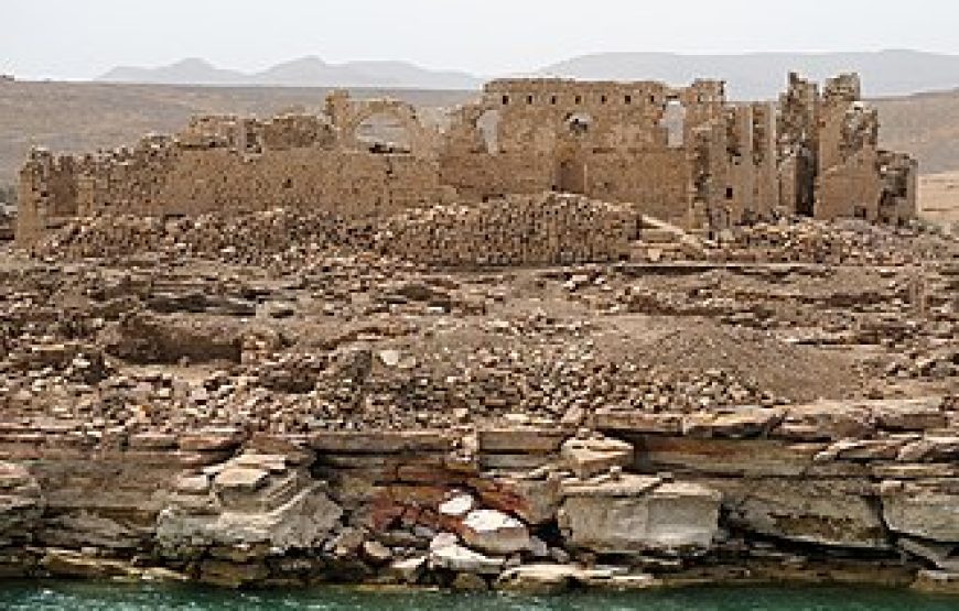 Depuis le Caire – Assouan – Croisière du Lac Nasser – Louxor 10 jours et 9 nuits